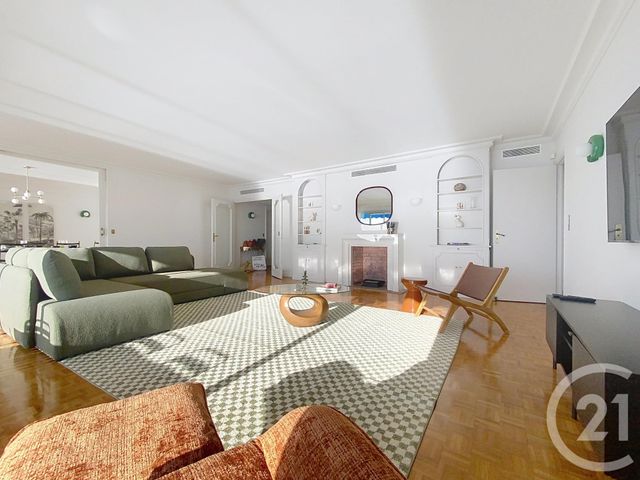 Appartement F6 &agrave; louer - 6 pi&egrave;ces - 187,79 m2 - Nice - 06 - PROVENCE-ALPES-COTE-D-AZUR