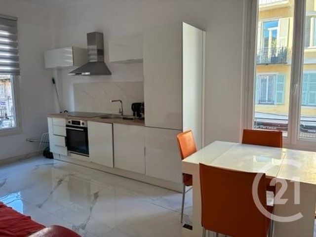 Appartement F10 &agrave; louer - 2 pi&egrave;ces - 37,82 m2 - Nice - 06 - PROVENCE-ALPES-COTE-D-AZUR