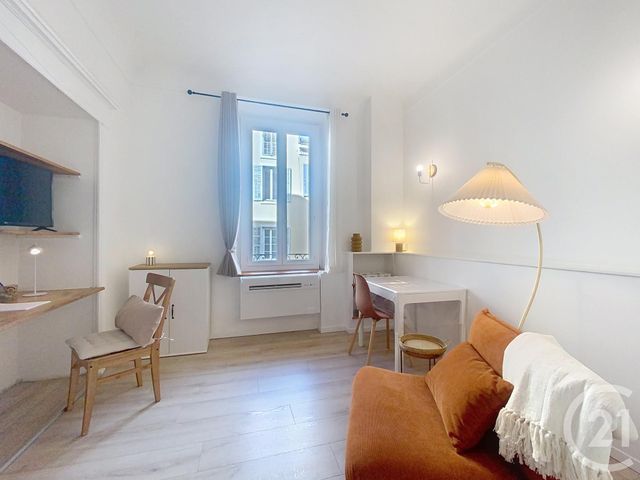 Appartement Studio à louer NICE