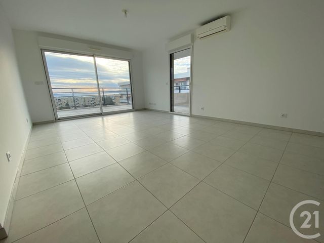 Appartement F3 &agrave; louer - 3 pi&egrave;ces - 60 m2 - Nice - 06 - PROVENCE-ALPES-COTE-D-AZUR