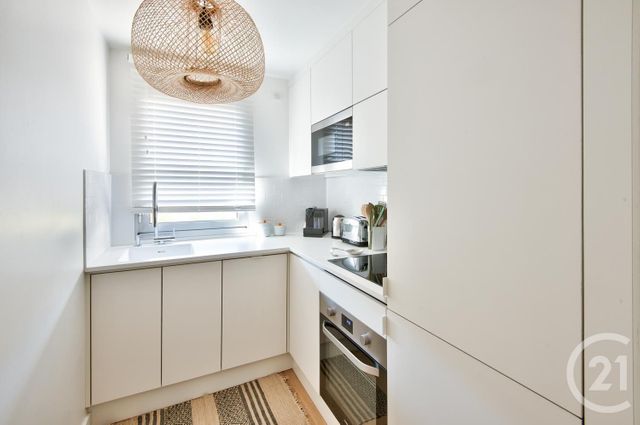 Appartement F2 &agrave; louer - 2 pi&egrave;ces - 47,01 m2 - Nice - 06 - PROVENCE-ALPES-COTE-D-AZUR