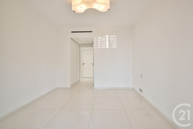 Appartement F5 &agrave; louer - 5 pi&egrave;ces - 138,36 m2 - Nice - 06 - PROVENCE-ALPES-COTE-D-AZUR