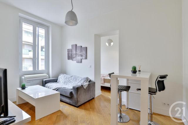 Appartement F2 à louer VILLEFRANCHE SUR MER