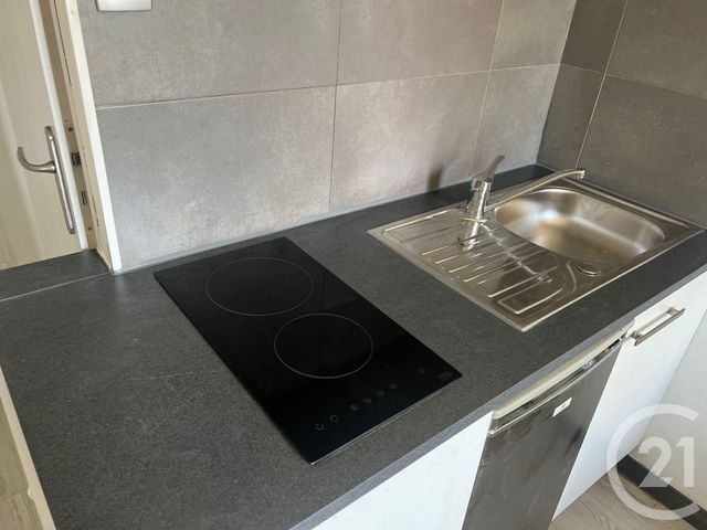 Appartement Studette &agrave; louer - 1 pi&egrave;ce - 11,21 m2 - Nice - 06 - PROVENCE-ALPES-COTE-D-AZUR