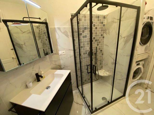 Appartement F3 &agrave; louer - 3 pi&egrave;ces - 64,02 m2 - Nice - 06 - PROVENCE-ALPES-COTE-D-AZUR