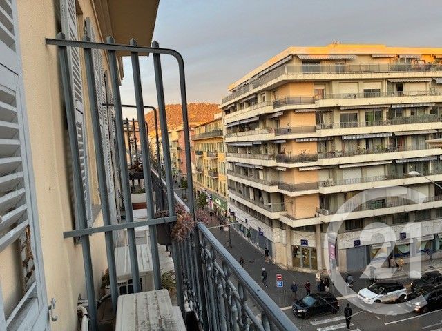 Appartement F1 &agrave; louer - 1 pi&egrave;ce - 17,78 m2 - Nice - 06 - PROVENCE-ALPES-COTE-D-AZUR