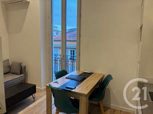 Appartement F1 &agrave; louer - 1 pi&egrave;ce - 17,78 m2 - Nice - 06 - PROVENCE-ALPES-COTE-D-AZUR