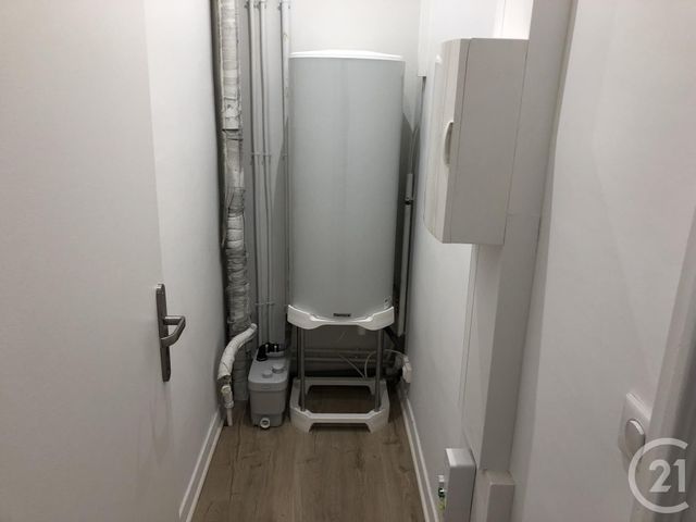 Appartement F2 &agrave; louer - 2 pi&egrave;ces - 35 m2 - Nice - 06 - PROVENCE-ALPES-COTE-D-AZUR