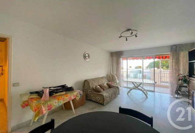 Appartement F3 &agrave; vendre - 3 pi&egrave;ces - 71,66 m2 - St Laurent Du Var - 06 - PROVENCE-ALPES-COTE-D-AZUR