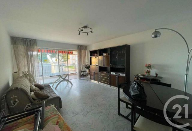 Appartement F3 &agrave; vendre - 3 pi&egrave;ces - 71,66 m2 - St Laurent Du Var - 06 - PROVENCE-ALPES-COTE-D-AZUR