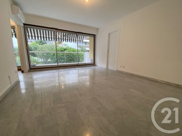 Appartement F3 à louer NICE