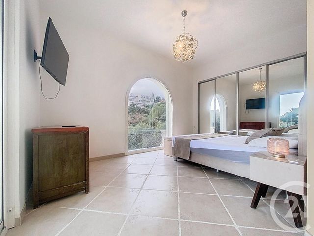 Maison &agrave; louer - 6 pi&egrave;ces - 200,56 m2 - St Laurent Du Var - 06 - PROVENCE-ALPES-COTE-D-AZUR