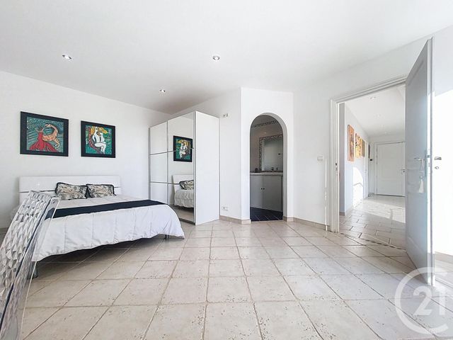 Maison &agrave; louer - 6 pi&egrave;ces - 200,56 m2 - St Laurent Du Var - 06 - PROVENCE-ALPES-COTE-D-AZUR