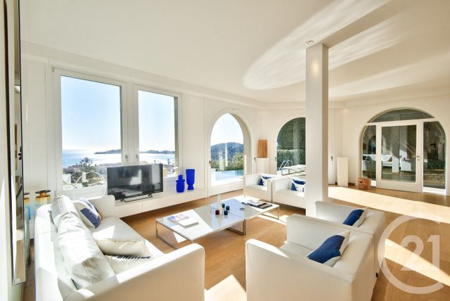 Maison &agrave; louer - 5 pi&egrave;ces - 175 m2 - Beaulieu Sur Mer - 06 - PROVENCE-ALPES-COTE-D-AZUR