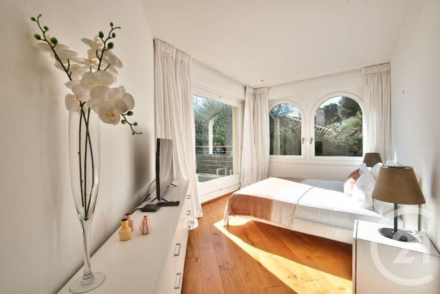 Maison &agrave; louer - 5 pi&egrave;ces - 175 m2 - Beaulieu Sur Mer - 06 - PROVENCE-ALPES-COTE-D-AZUR