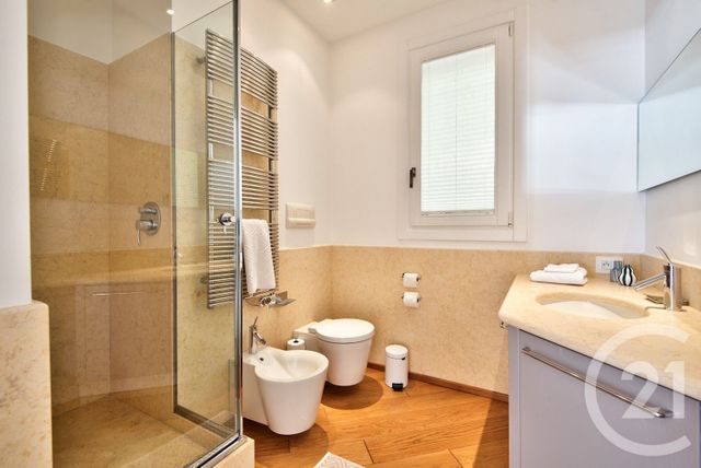 Maison &agrave; louer - 5 pi&egrave;ces - 175 m2 - Beaulieu Sur Mer - 06 - PROVENCE-ALPES-COTE-D-AZUR