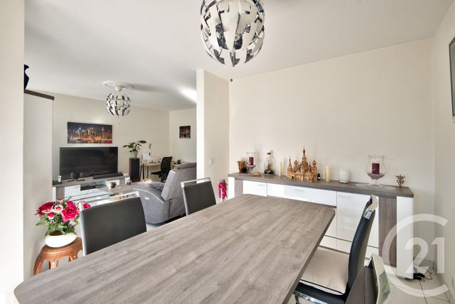 Appartement F4 &agrave; vendre - 4 pi&egrave;ces - 80,64 m2 - Nice - 06 - PROVENCE-ALPES-COTE-D-AZUR