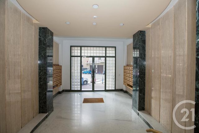 Appartement F1 &agrave; louer - 1 pi&egrave;ce - 33,16 m2 - Nice - 06 - PROVENCE-ALPES-COTE-D-AZUR