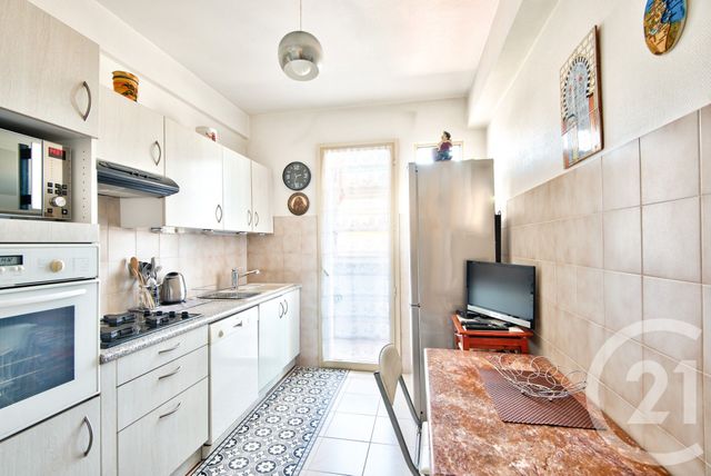 Appartement F3 &agrave; vendre - 3 pi&egrave;ces - 69,68 m2 - Nice - 06 - PROVENCE-ALPES-COTE-D-AZUR