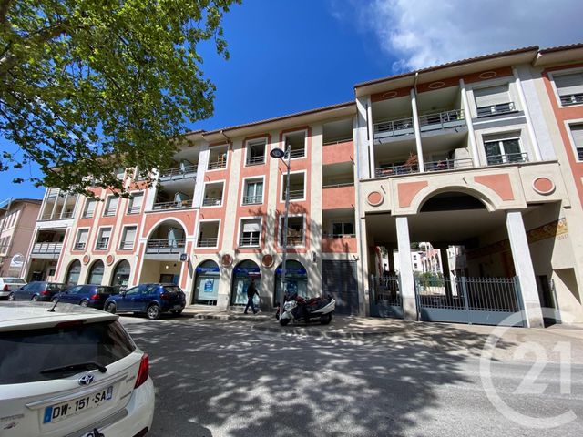 Appartement T3 &agrave; louer - 3 pi&egrave;ces - 61,84 m2 - St Andre De La Roche - 06 - PROVENCE-ALPES-COTE-D-AZUR