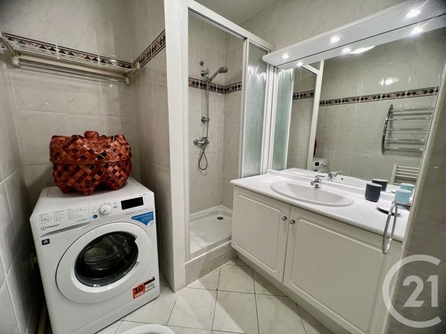 Appartement F3 &agrave; louer - 3 pi&egrave;ces - 71,21 m2 - Nice - 06 - PROVENCE-ALPES-COTE-D-AZUR