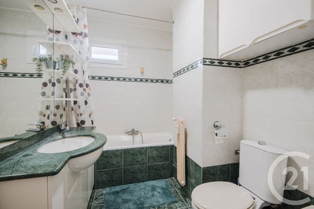 Appartement F4 &agrave; vendre - 4 pi&egrave;ces - 81,01 m2 - Nice - 06 - PROVENCE-ALPES-COTE-D-AZUR