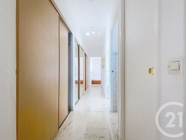 Appartement F3 &agrave; louer - 3 pi&egrave;ces - 75,75 m2 - Villefranche Sur Mer - 06 - PROVENCE-ALPES-COTE-D-AZUR