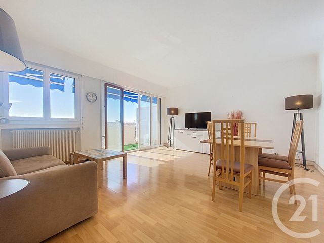 Appartement F3 &agrave; louer - 3 pi&egrave;ces - 75,75 m2 - Villefranche Sur Mer - 06 - PROVENCE-ALPES-COTE-D-AZUR