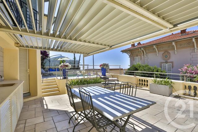 Maison &agrave; louer - 3 pi&egrave;ces - 97,11 m2 - Nice - 06 - PROVENCE-ALPES-COTE-D-AZUR