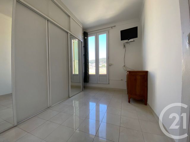 Appartement F3 &agrave; louer - 3 pi&egrave;ces - 23,72 m2 - Nice - 06 - PROVENCE-ALPES-COTE-D-AZUR