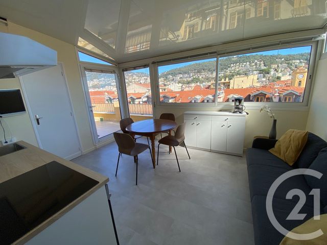 Appartement F3 &agrave; louer - 3 pi&egrave;ces - 23,72 m2 - Nice - 06 - PROVENCE-ALPES-COTE-D-AZUR