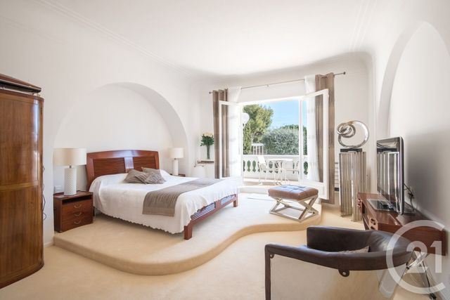 Maison &agrave; louer - 9 pi&egrave;ces - 254 m2 - St Jean Cap Ferrat - 06 - PROVENCE-ALPES-COTE-D-AZUR