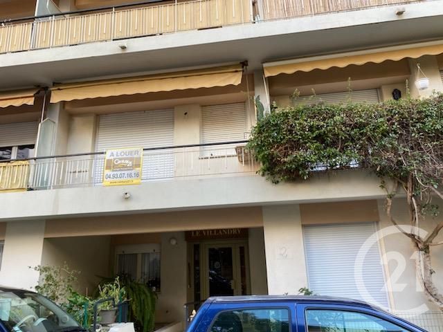 Appartement F1 &agrave; louer - 1 pi&egrave;ce - 32 m2 - Nice - 06 - PROVENCE-ALPES-COTE-D-AZUR