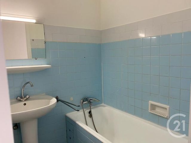 Appartement F1 &agrave; louer - 1 pi&egrave;ce - 32 m2 - Nice - 06 - PROVENCE-ALPES-COTE-D-AZUR