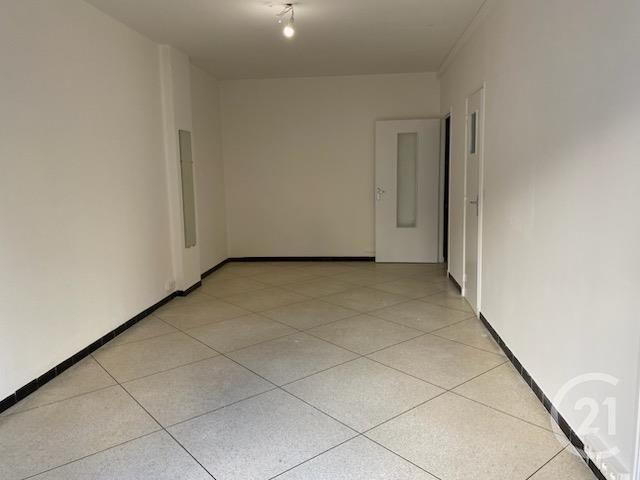 Appartement F1 &agrave; louer - 1 pi&egrave;ce - 32 m2 - Nice - 06 - PROVENCE-ALPES-COTE-D-AZUR