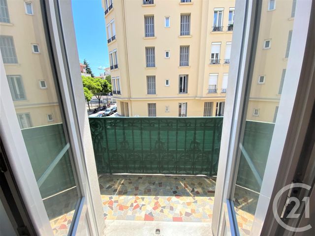 Appartement F3 &agrave; louer - 3 pi&egrave;ces - 49,29 m2 - Nice - 06 - PROVENCE-ALPES-COTE-D-AZUR