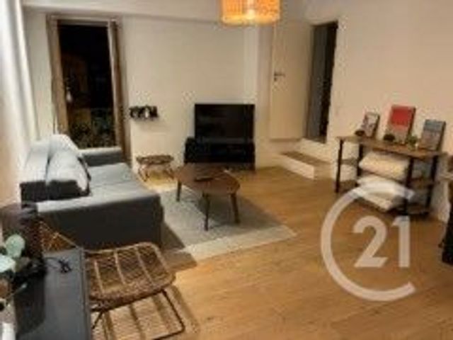 Appartement F1 &agrave; louer - 1 pi&egrave;ce - 31,21 m2 - Villefranche Sur Mer - 06 - PROVENCE-ALPES-COTE-D-AZUR