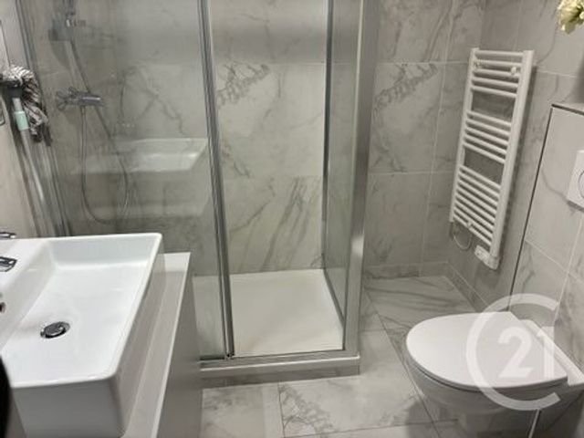 Appartement F1 &agrave; louer - 1 pi&egrave;ce - 31,21 m2 - Villefranche Sur Mer - 06 - PROVENCE-ALPES-COTE-D-AZUR