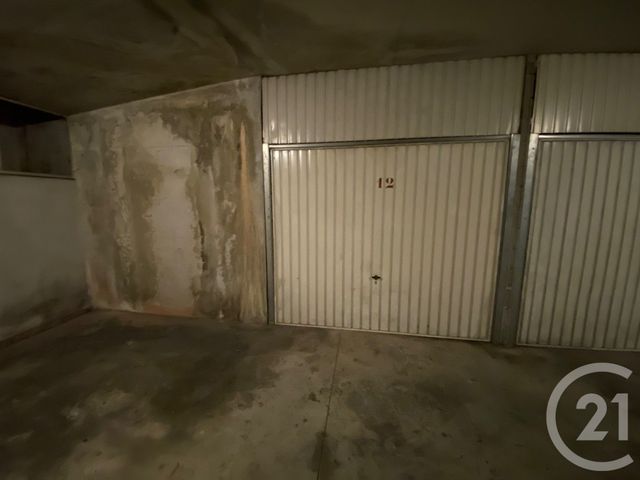 Parking &agrave; louer - 12 m2 - Le Cannet - 06 - PROVENCE-ALPES-COTE-D-AZUR