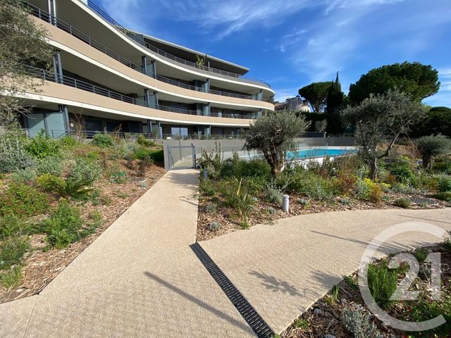 Appartement F3 &agrave; louer - 3 pi&egrave;ces - 78 m2 - Nice - 06 - PROVENCE-ALPES-COTE-D-AZUR