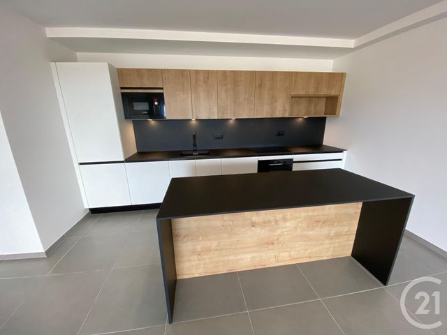 Appartement F3 &agrave; louer - 3 pi&egrave;ces - 78 m2 - Nice - 06 - PROVENCE-ALPES-COTE-D-AZUR