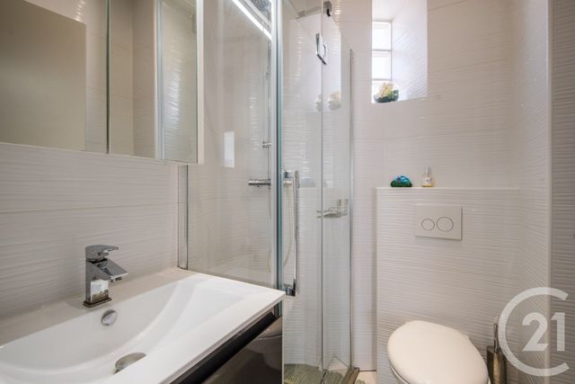 Appartement F4 &agrave; vendre - 4 pi&egrave;ces - 100,05 m2 - Nice - 06 - PROVENCE-ALPES-COTE-D-AZUR