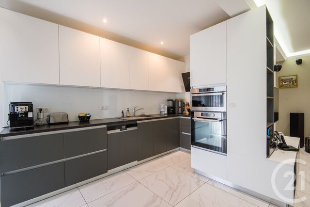 Appartement F4 &agrave; vendre - 4 pi&egrave;ces - 100,05 m2 - Nice - 06 - PROVENCE-ALPES-COTE-D-AZUR