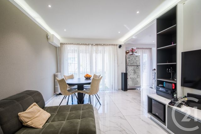 Appartement F4 &agrave; vendre - 4 pi&egrave;ces - 100,05 m2 - Nice - 06 - PROVENCE-ALPES-COTE-D-AZUR