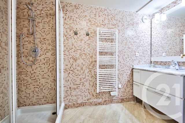 Appartement F4 &agrave; louer - 4 pi&egrave;ces - 155,77 m2 - Nice - 06 - PROVENCE-ALPES-COTE-D-AZUR