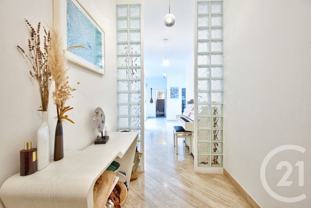 Appartement F4 &agrave; louer - 4 pi&egrave;ces - 155,77 m2 - Nice - 06 - PROVENCE-ALPES-COTE-D-AZUR