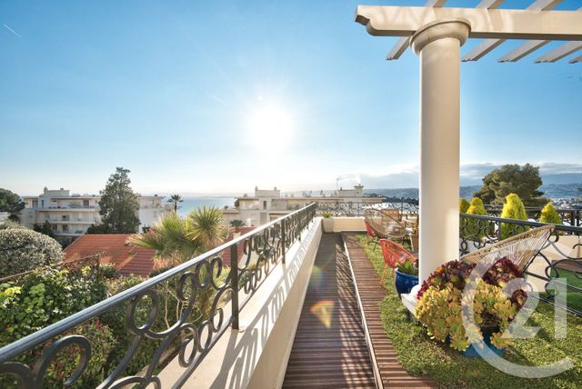 Appartement F4 &agrave; louer - 4 pi&egrave;ces - 155,77 m2 - Nice - 06 - PROVENCE-ALPES-COTE-D-AZUR