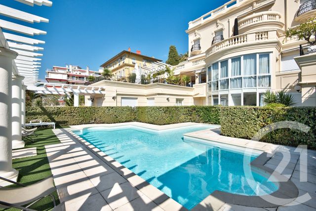 Appartement F4 &agrave; louer - 4 pi&egrave;ces - 155,77 m2 - Nice - 06 - PROVENCE-ALPES-COTE-D-AZUR