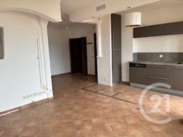 Appartement F3 &agrave; louer - 3 pi&egrave;ces - 56,13 m2 - Nice - 06 - PROVENCE-ALPES-COTE-D-AZUR