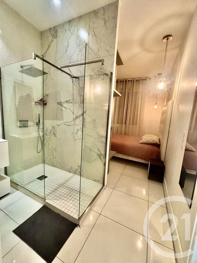 Appartement F3 &agrave; louer - 3 pi&egrave;ces - 73,92 m2 - Nice - 06 - PROVENCE-ALPES-COTE-D-AZUR